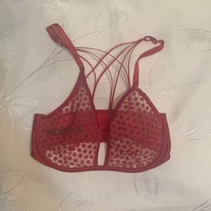 Sold! Victoria’s Secret bra red